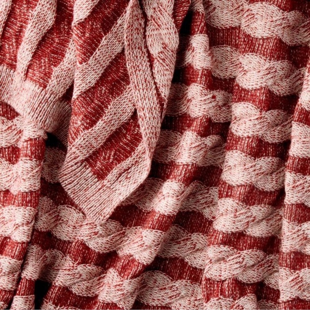 NWT Twisted Cable Throw Blanket - Picture 2 of 4
